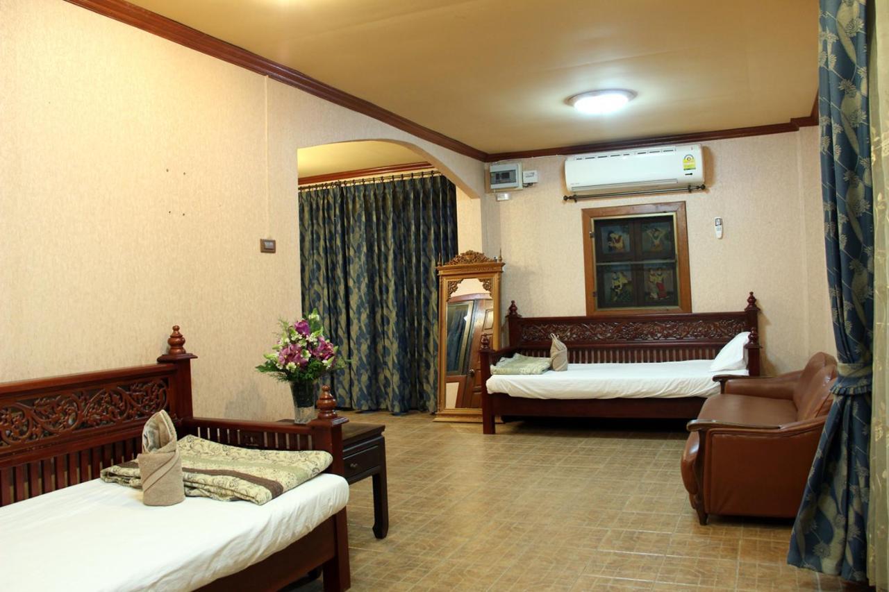 Hotel S.K. House 1 Chiang Mai Habitación foto